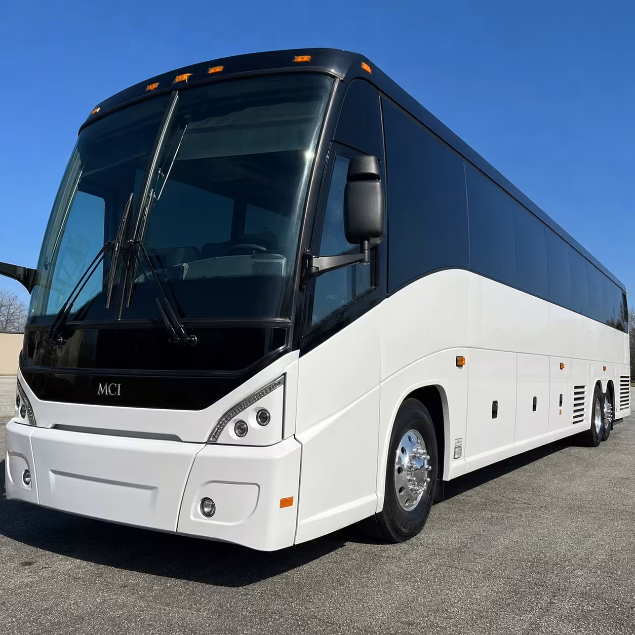 corporate airport transportation for lawrence businesses