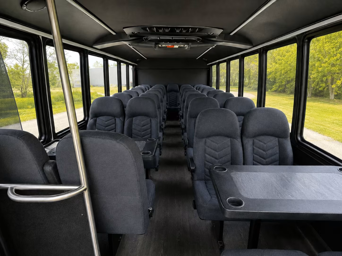 minibus rentals for lawrence history center field trips