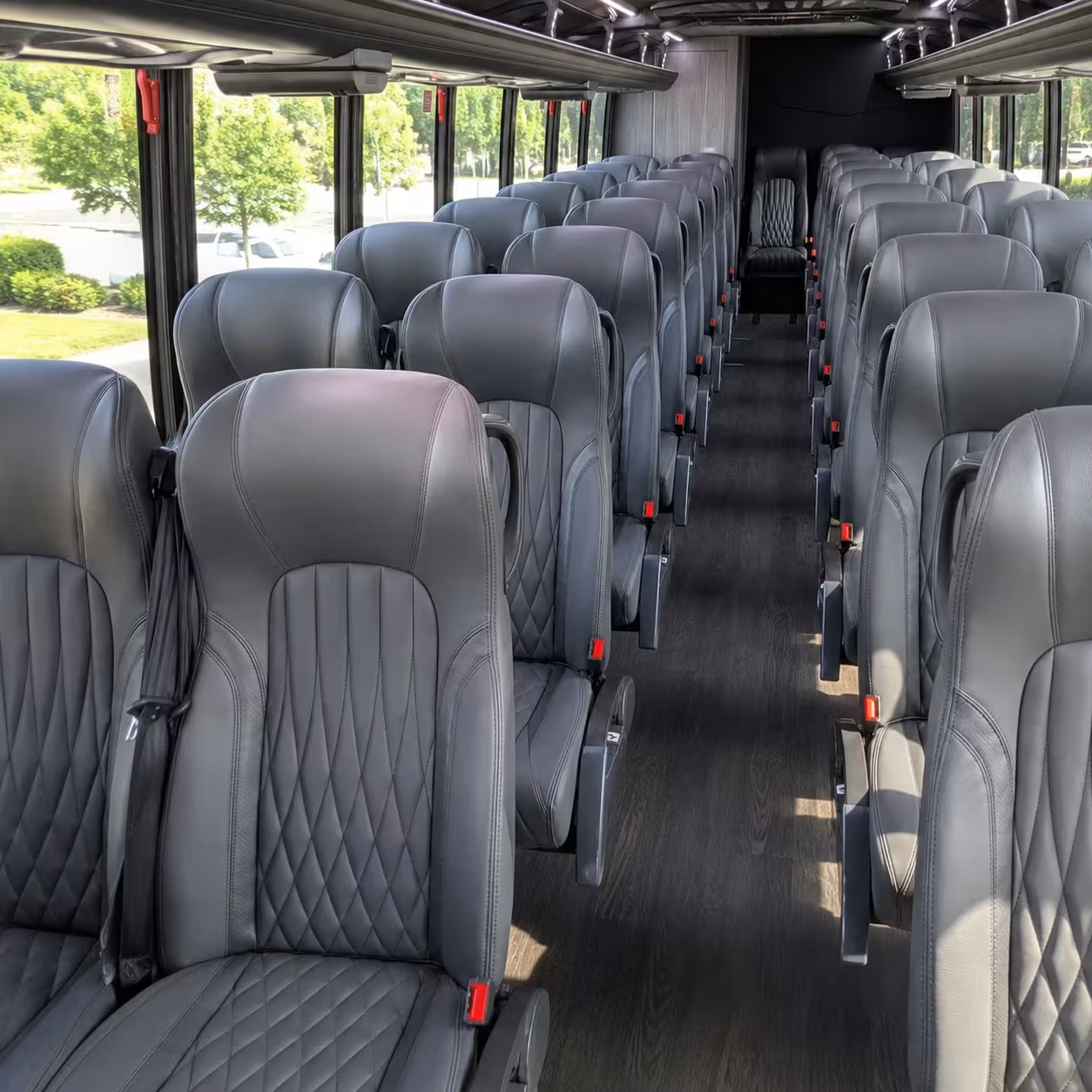 minibus rentals for smaller prom groups in lawrence